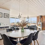 In With 3 Bedrooms And Internet * Ebeltoft