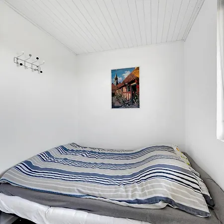 In With 3 Bedrooms And Internet 펜션